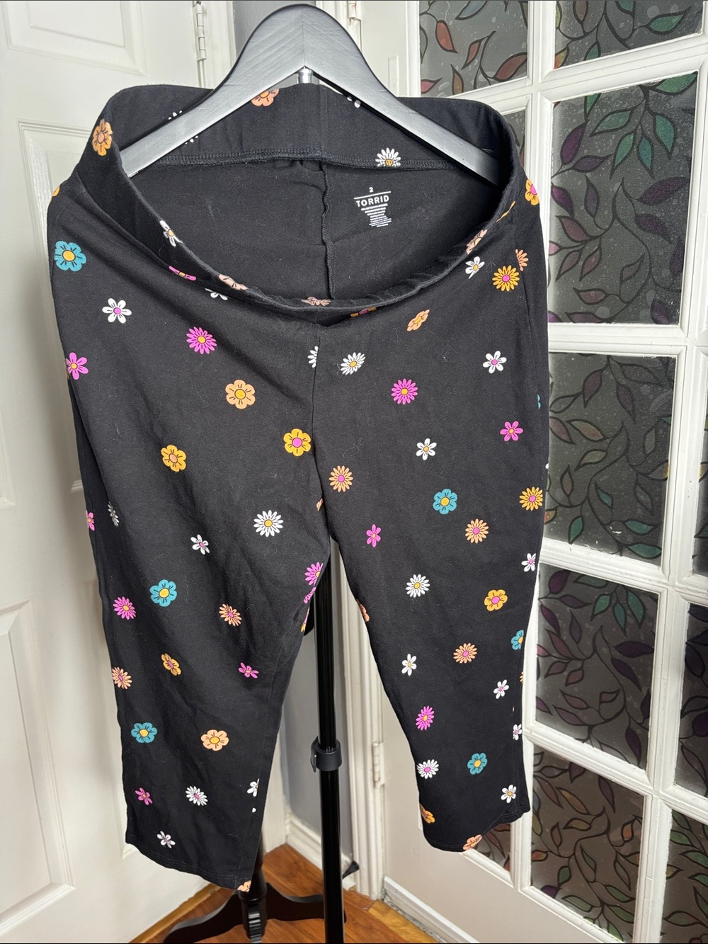 torrid Black Floral Dot Leggings with Colorful Blooms